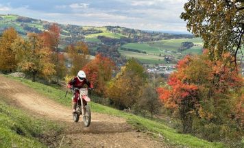 Motorsportler treten in Steinbach beim Krabergrennen an
