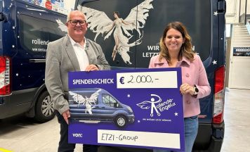 Hausbaufirma aus Ried im Traunkreis spendet 2.000 Euro an Rollende Engel