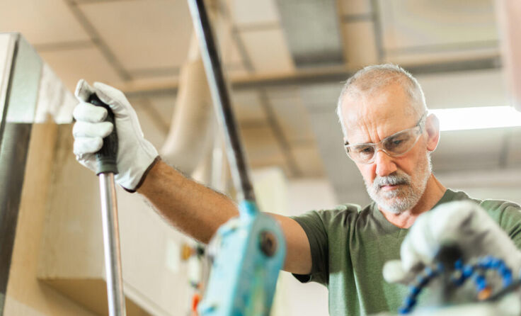 Vor allem Ältere haben es aktuell am Arbeitsmarkt schwer. (Foto: Iván Moreno - stock.adobe.com)