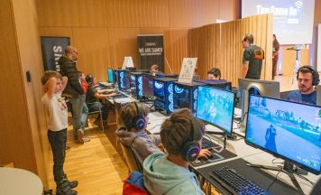 Selbst zocken und Streamer treffen: Die Streaming Area bei der Tips Game.On