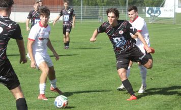 KATSDORF. Top-Derby endet 2:2