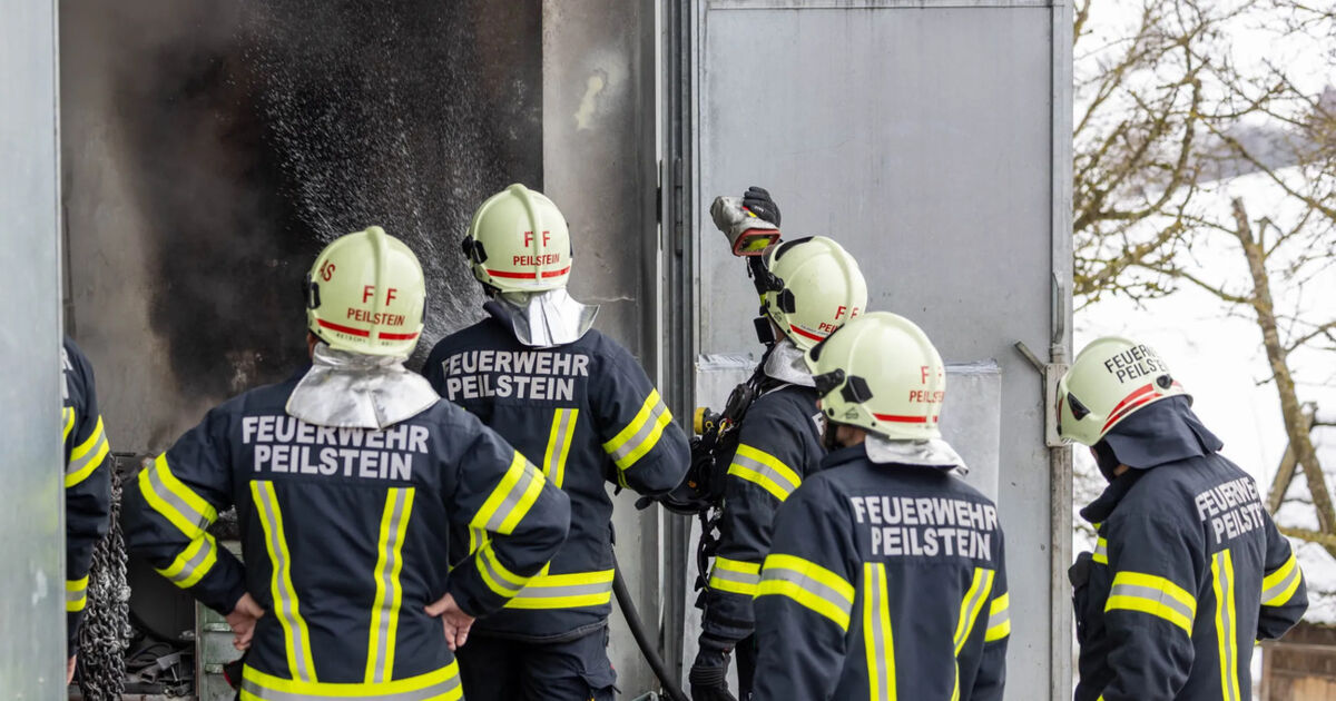 Workshop fire in Peilstein contained by quick response