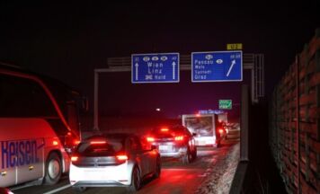 Zwei Kilometer Stau nach Unfall am Knoten Voralpenkreuz bei Sattledt