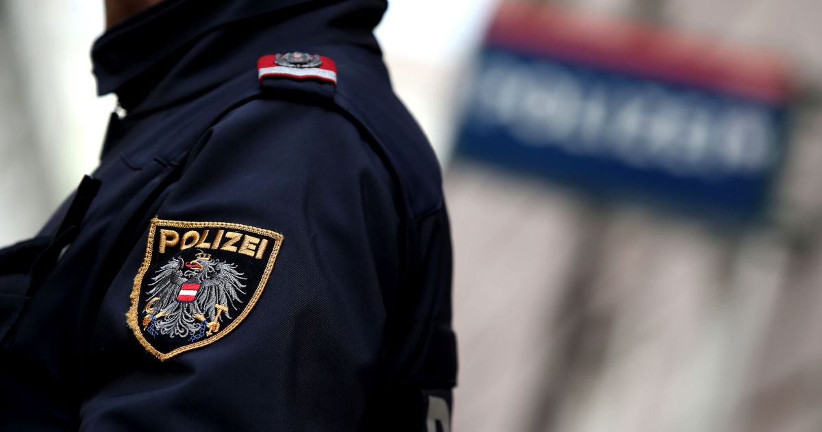 Boy (12) injured in accident in Buchkirchen, police looking for female ...