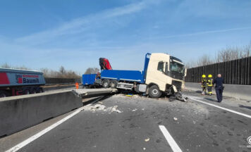Lkw durchbrach Mittelleitwand auf der A9 und löste Großeinsatz aus