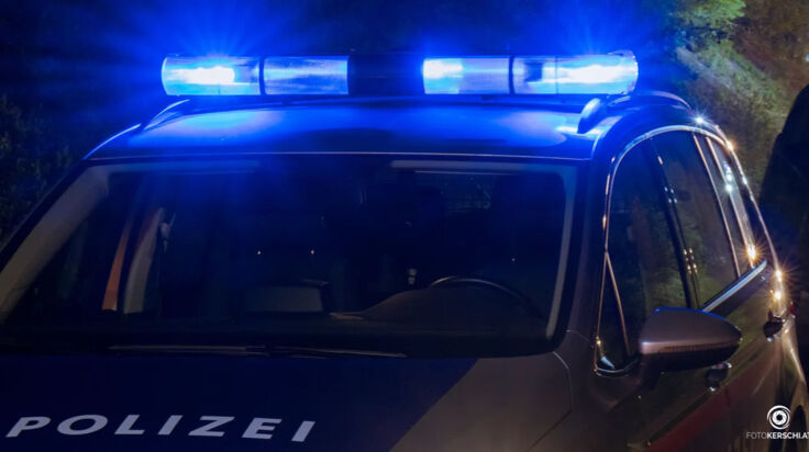 Polizei und Ehefrau retten 56-Jährigen nach Herzstillstand in Putzleinsdorf