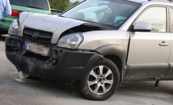 Auffahrunfall auf Pyhrnpass Straße sorgt für Feuerwehreinsatz bei Sattledt