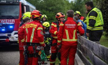 Person in Oftering in Schacht gestürzt