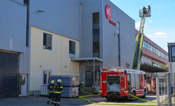Brand bei Öl- und Fettwarenhersteller in Wels-Vogelweide