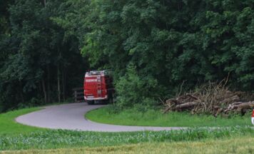 Forstunfall bei Meggenhofen löste Feuerwehreinsatz aus