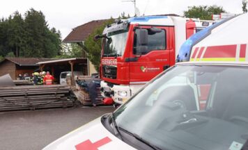 Drei Verletzte bei Kellerbrand in Waldneukirchen