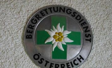 Alkoholisierter Bergsteiger (57) vom Gipfel der Drachenwand gerettet