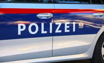 Auto und Führerschein weg: 17-Jähriger raste in Steyr mit 150 km/h durch 60er-Zone