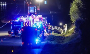 19-Jähriger bei Unfall auf der A8 bei Pram eingeklemmt und schwer verletzt