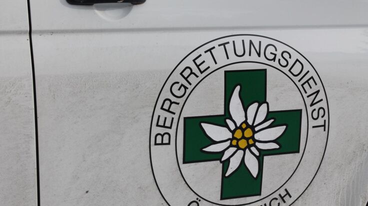 Bergrettung bei Unfall am Klettersteig Beisteinmauer im Einsatz