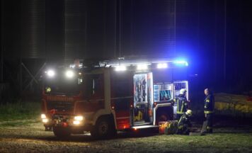 Kleiner Brand auf landwirtschaftlichem Betrieb in Wels-Waidhausen