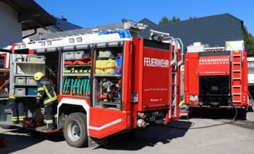 Vier Feuerwehren bei Saunabrand in Altmünster im Einsatz