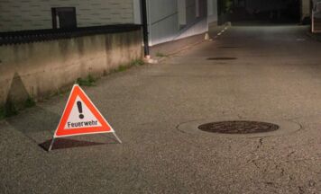 Fahrzeugbrand in Sierning