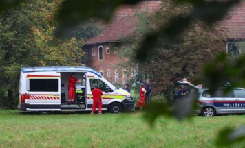 Tödlicher Fahrradsturz: Mann in Grieskirchen leblos aus der Trattnach geborgen