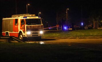 Staplerbrand im Lager einer Lebensmittelkette in Sattledt