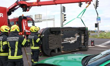 26-Jähriger fuhr schlafend über rote Ampel in Hörsching