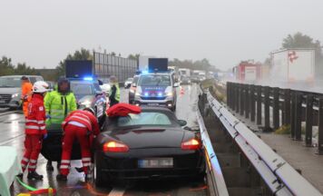 Autofahrerin bei Unfall auf der A25 bei Wels verletzt