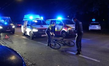 Radfahrer (18) nach Unfall in Linz reanimiert