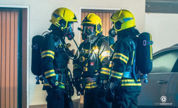 Großeinsatz in Nußbach: Feuerwehren verhindern Ausbreitung nach Rauchgasdurchzündung