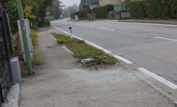 Motorradfahrer (90) und Mitfahrerin (89) bei Unfall in Wels schwer verletzt