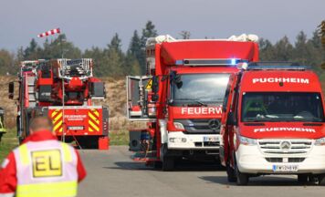 Gefahrstoffeinsatz in Vorchdorf: Ammoniak trat bei Logistikunternehmen aus