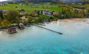 Kitesurfer am Attersee in Not: Fischer leistet Hilfe