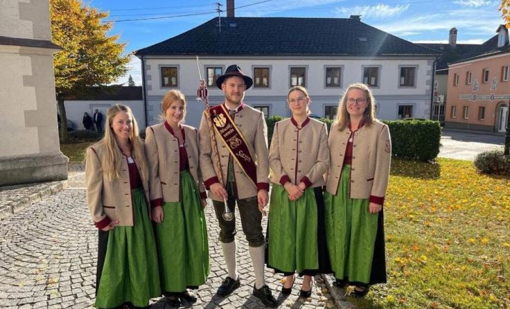 "O'zapft is" in Saxen. (Foto: Musikverein Saxen)