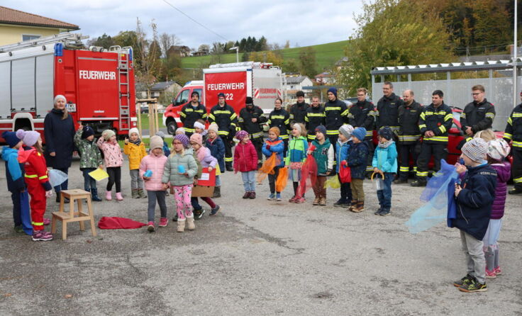 Die Kinder lernten, wie man sich im Brandfall richtig verhält. (Foto: Kindergarten)