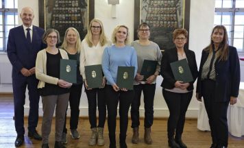 Führungskräftelehrgang der Altenbetreuungsschule – sechs Absolventinnen aus dem Bezirk Perg