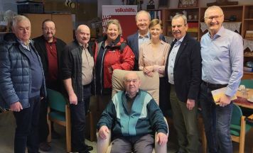 Eine Spende zum Wohlfühlen für das Volkshilfe-Tageszentrum in Schwertberg