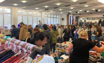 Kinderfreunde laden zum Flohmarkt in Ried in der Riedmark