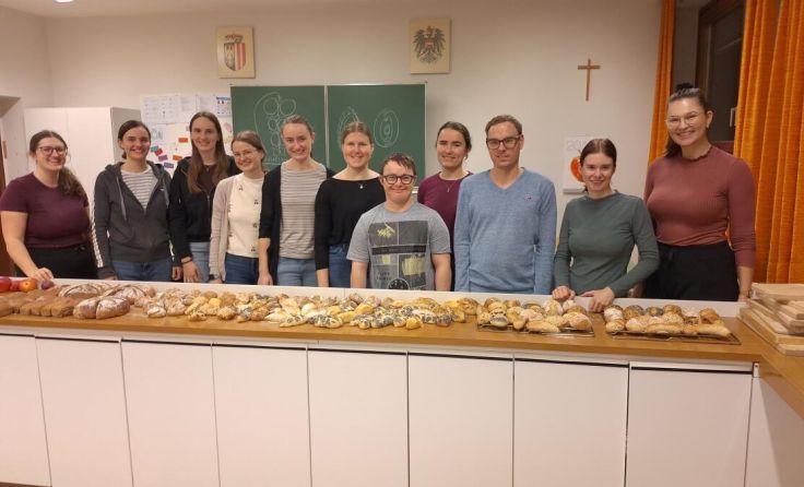 Backen, lachen und lernen bei den Kursen der Landjugend Bezirk Perg. (Foto: LJ)