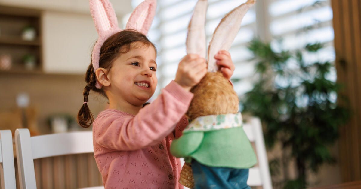 Punch and Judy show at the Katsdorf Family Association Center for Easter