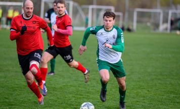 Schwertberger Kicker weiter ungeschlagen