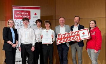 Schülerprojekt an der HAK Perg fordert zum Leben retten auf