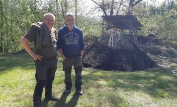 Stimmungsvolles Köhlerfest eröffnete die neue Saison am Großdöllnerhof
