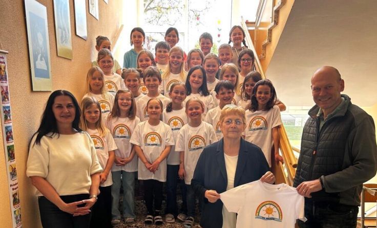 Frischer Look für den Schulchor der Volksschule Naarn. (Foto: VS Naarn)