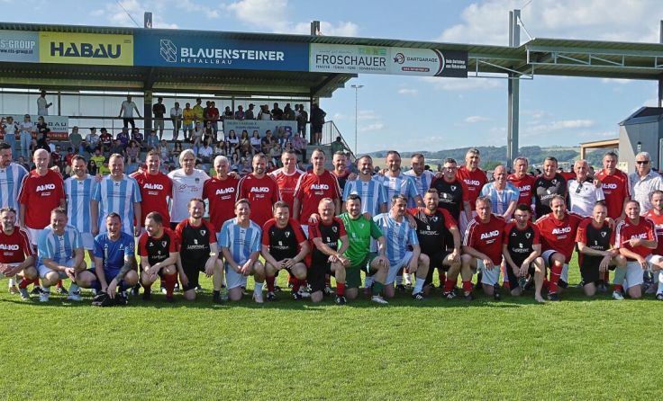 Das Team Copa Pele bezwang die Naarner Oldstars mit 2:1. (Foto: Reinhold Bauer/DSG Union Naarn)