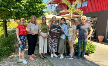 Frau in der Wirtschaft lud zum Business-Frühstück am Kriegergut in Perg