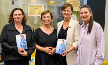 Mehr als 100 Besucher lauschten Lesung zugunsten des Frauenhauses Mühlviertel