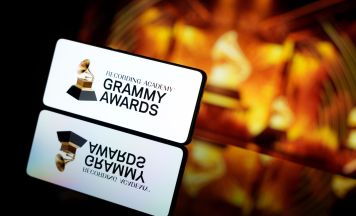 Bad Bunny setzt bei Grammys politisches Zeichen