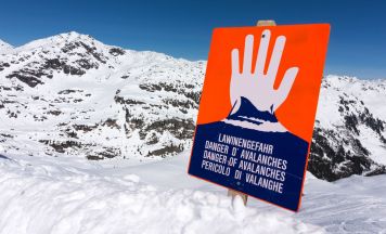 Tragödie in Kalifornien: Acht Tote nach Lawinenabgang