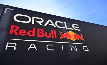 Paukenschlag: Enger Verstappen Vertrauter und Renningeneur wechselt zu McLaren