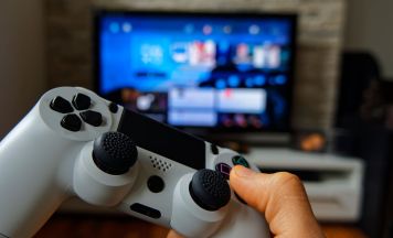 Neues Game Saros überzeugt mit starker Action und zugänglicherem Roguelite-System