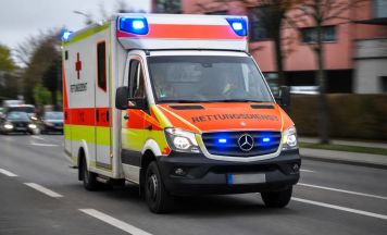 Tragödie in Deutschland: Achtjähriger von Auto erfasst und lebensgefährlich verletzt